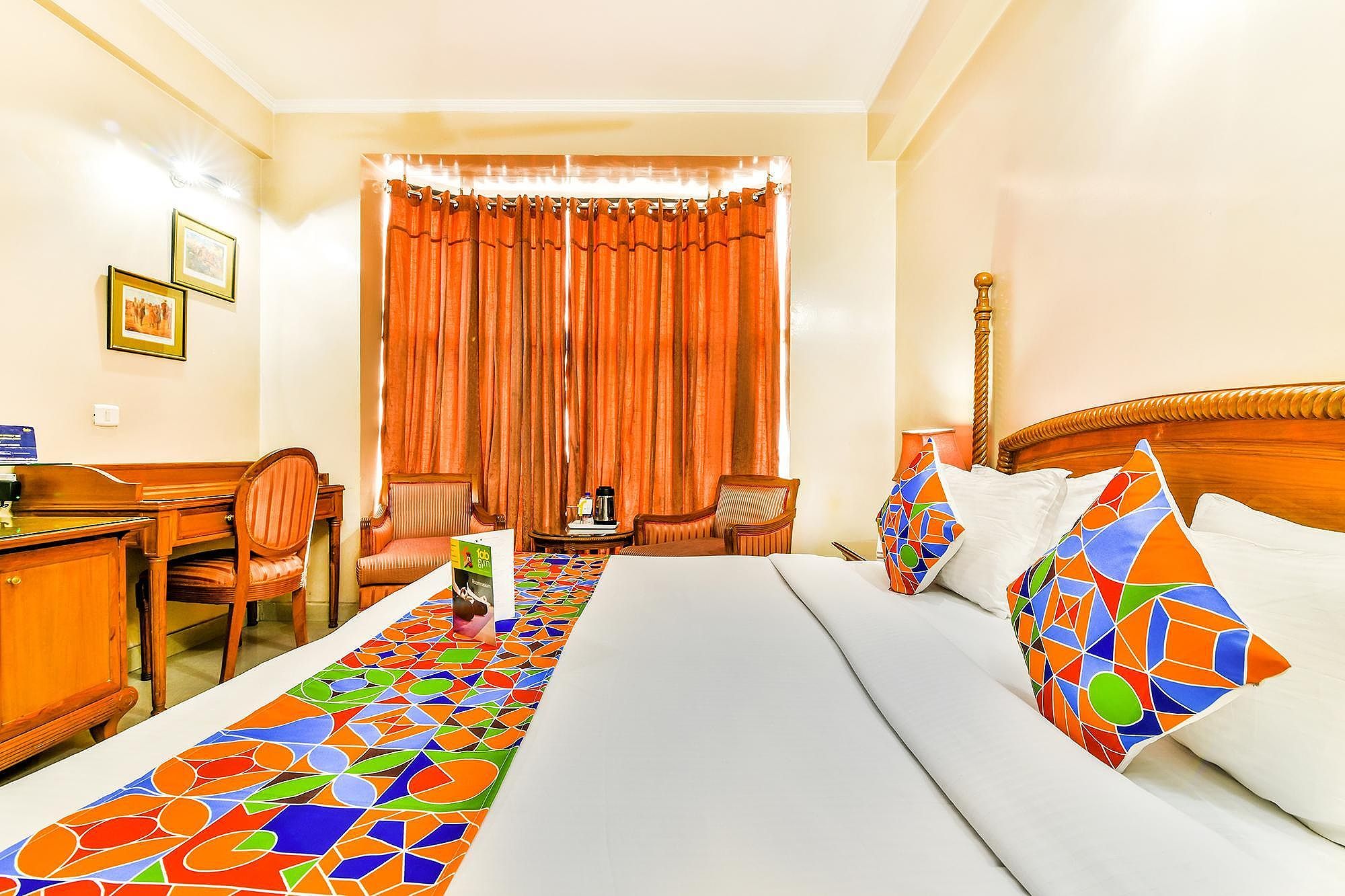 Hotel Conclave Executive Deluxe Room 10