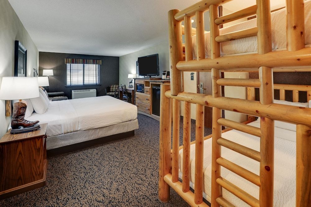Expanded King with Bunk Bed