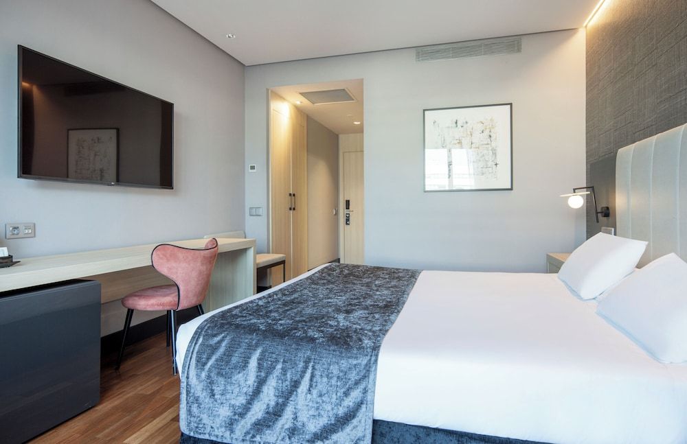 undefined Hotel ILUNION Alcalá Norte 8