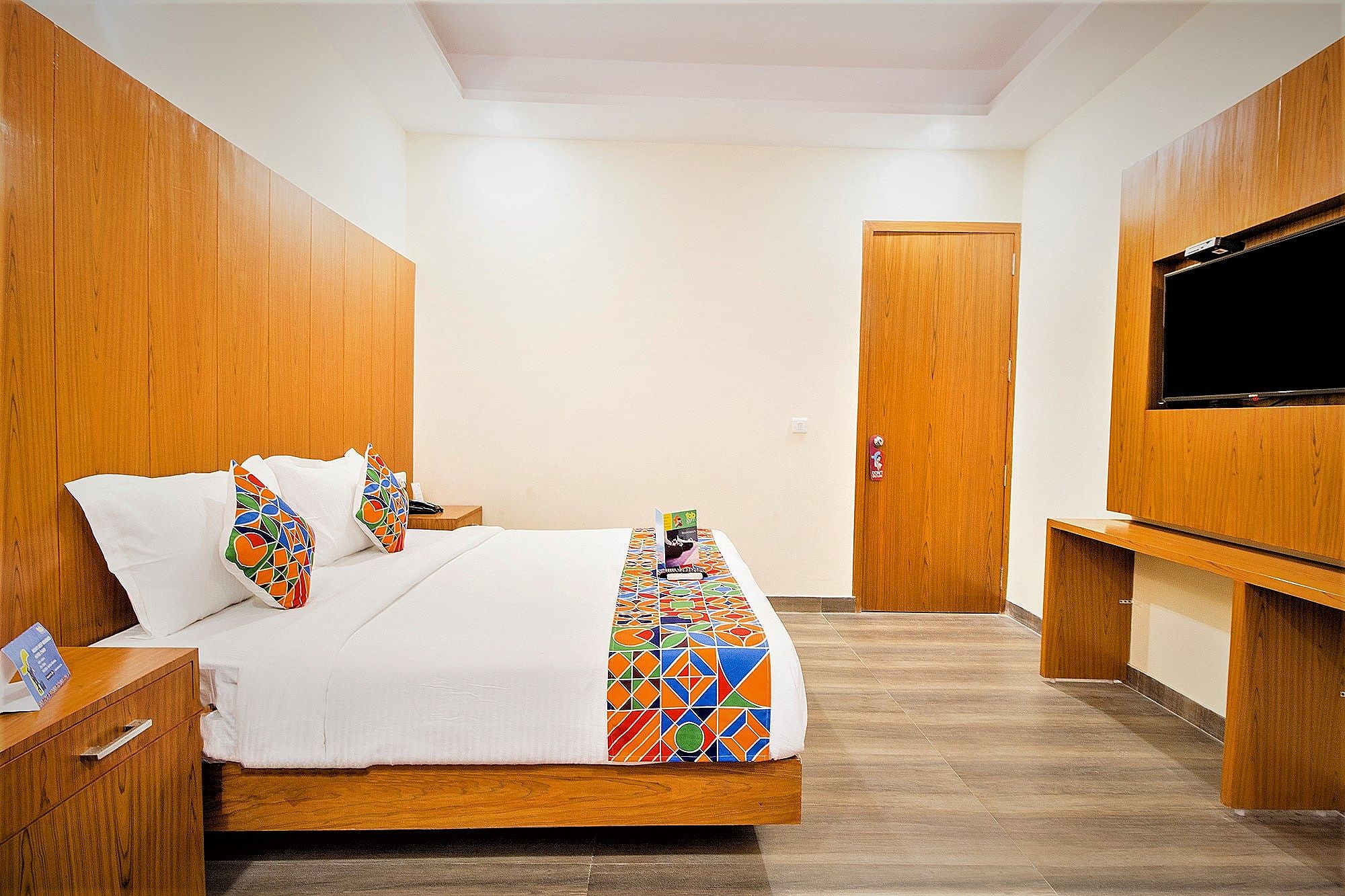  FabHotel Aries Deluxe Double Room 14