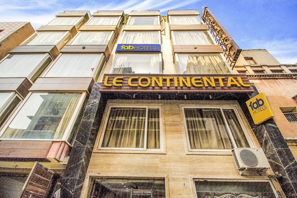 undefined FabExpress Le Continental 6