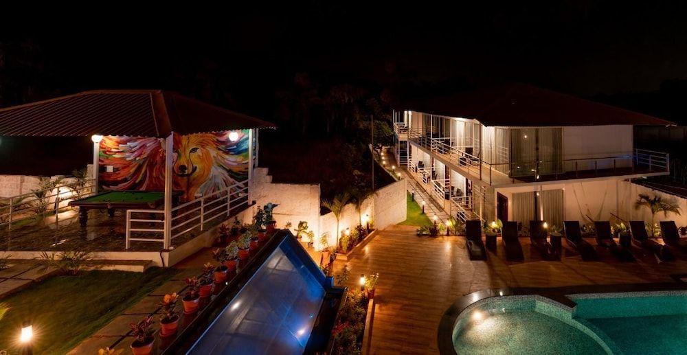 undefined Belle Velle Resort