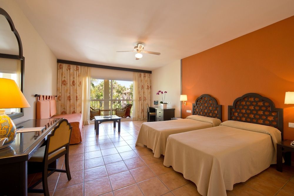 Hotel BlueBay Banús Superior Room, Balcony 2