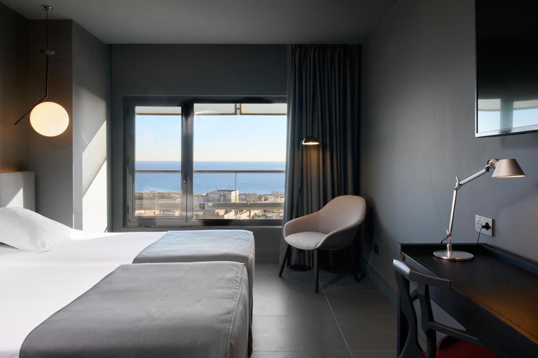 Special Offer - Double or Twin Room with Sea View and Massage