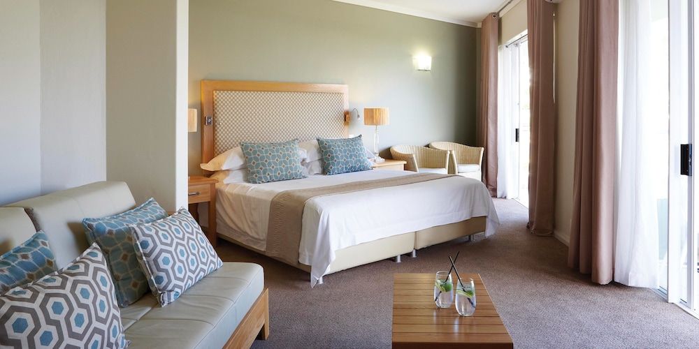undefined The Bay Hotel 10