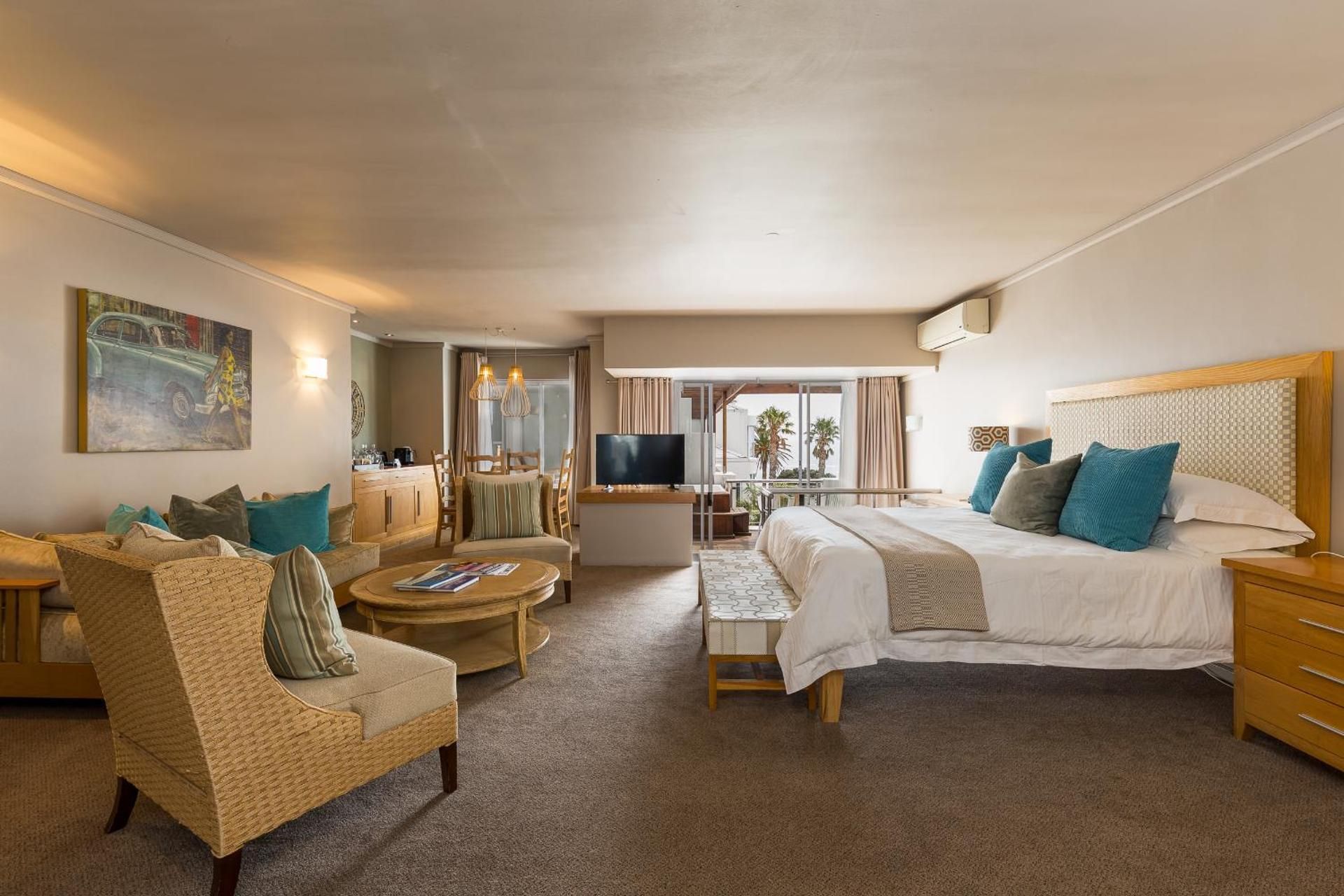 Corner Sea View Suite