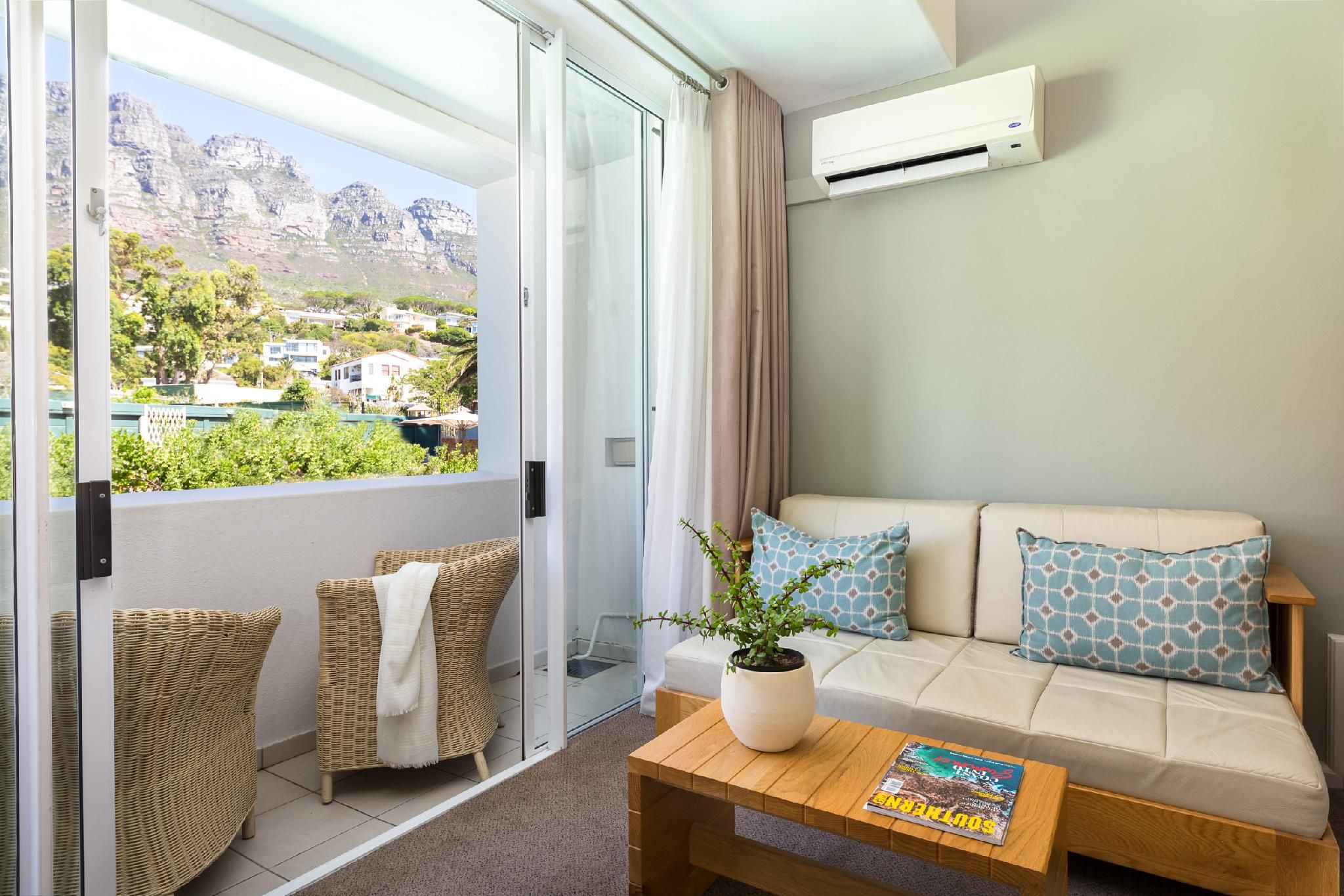 The Bay Hotel Mountain View 3