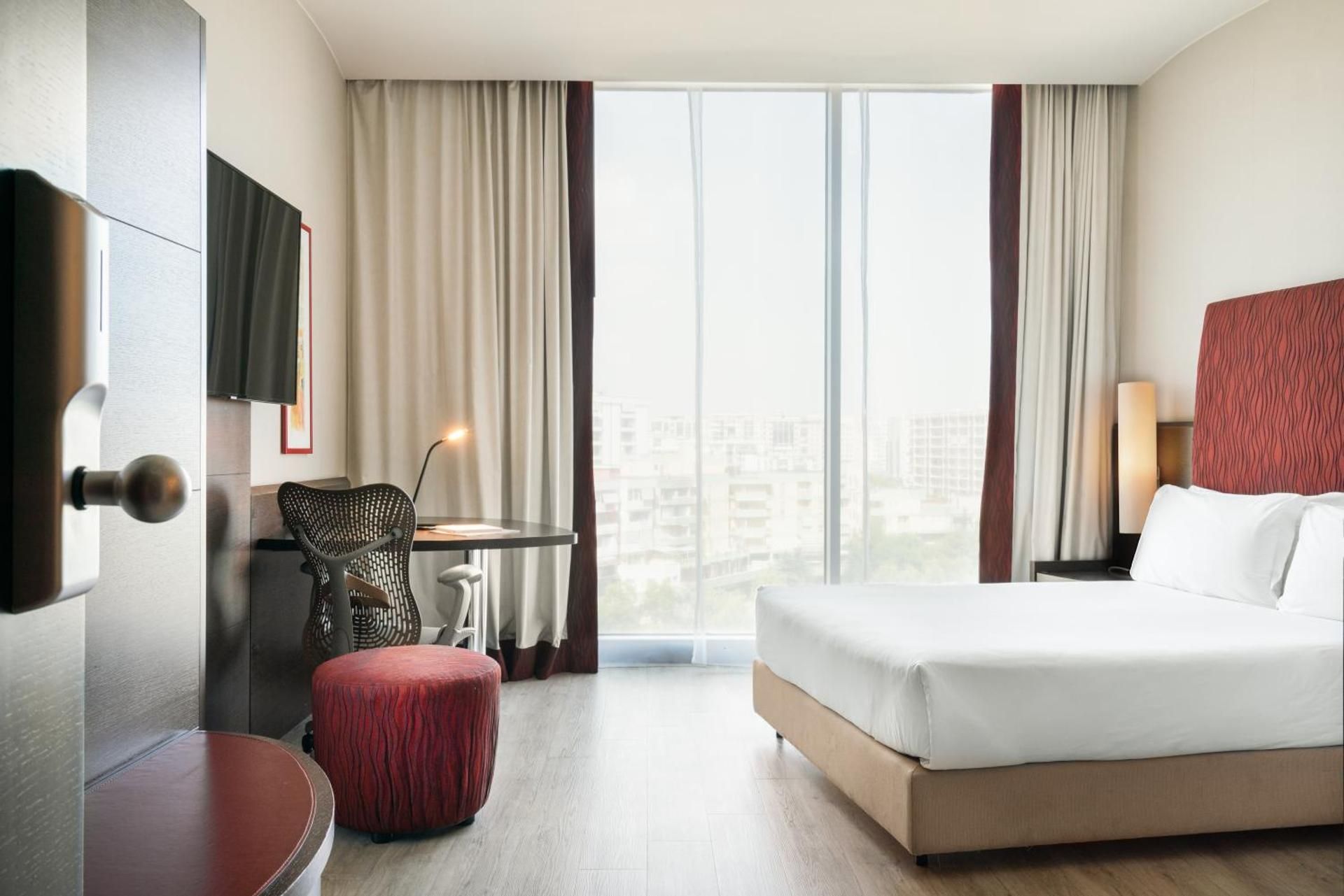 undefined Hi Hotel Bari 3