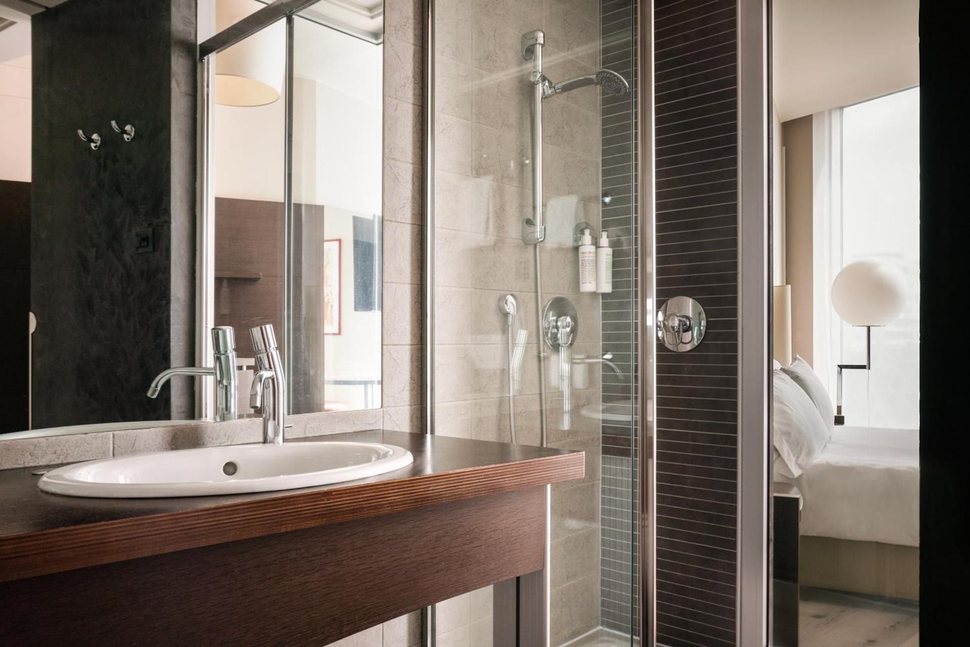 undefined Hi Hotel Bari 4