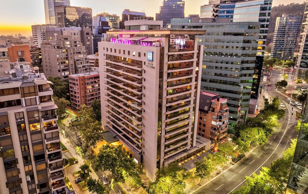 undefined Hotel Plaza El Bosque Ebro