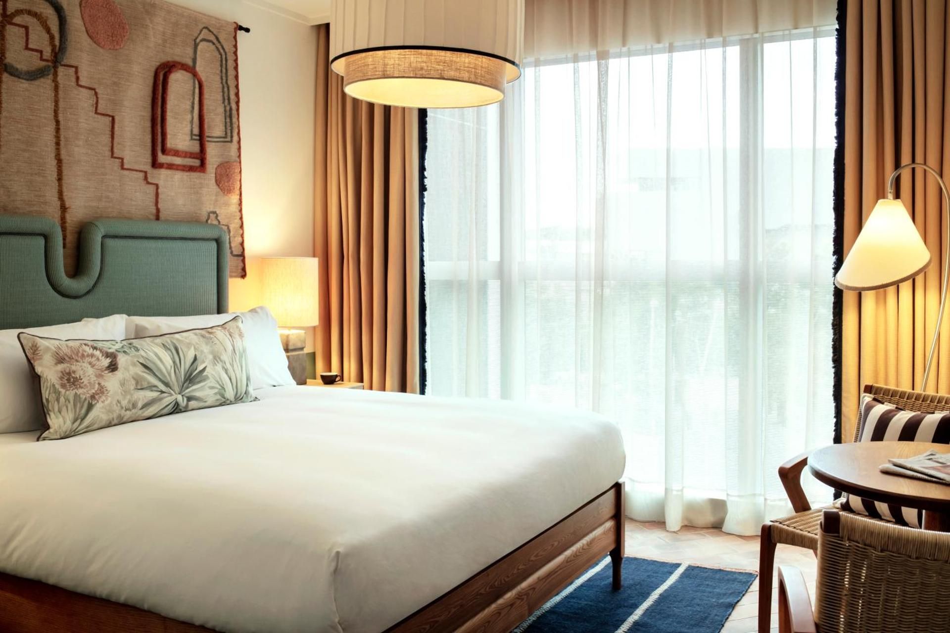 The Hoxton Poblenou Roomy 2