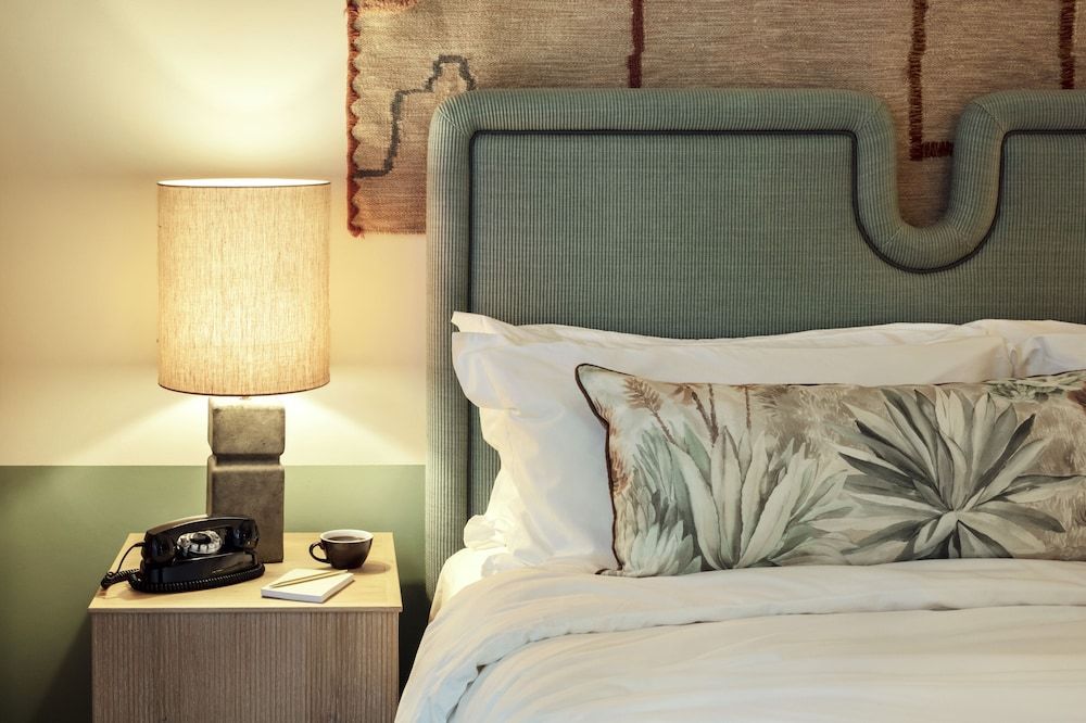 undefined The Hoxton Poblenou 4