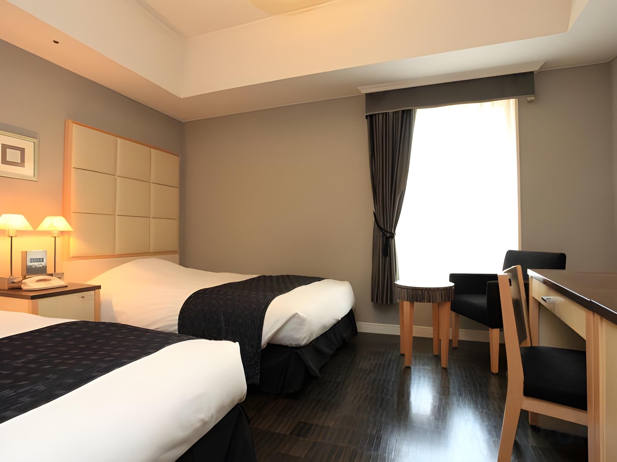 Twin Room - Non-Smoking