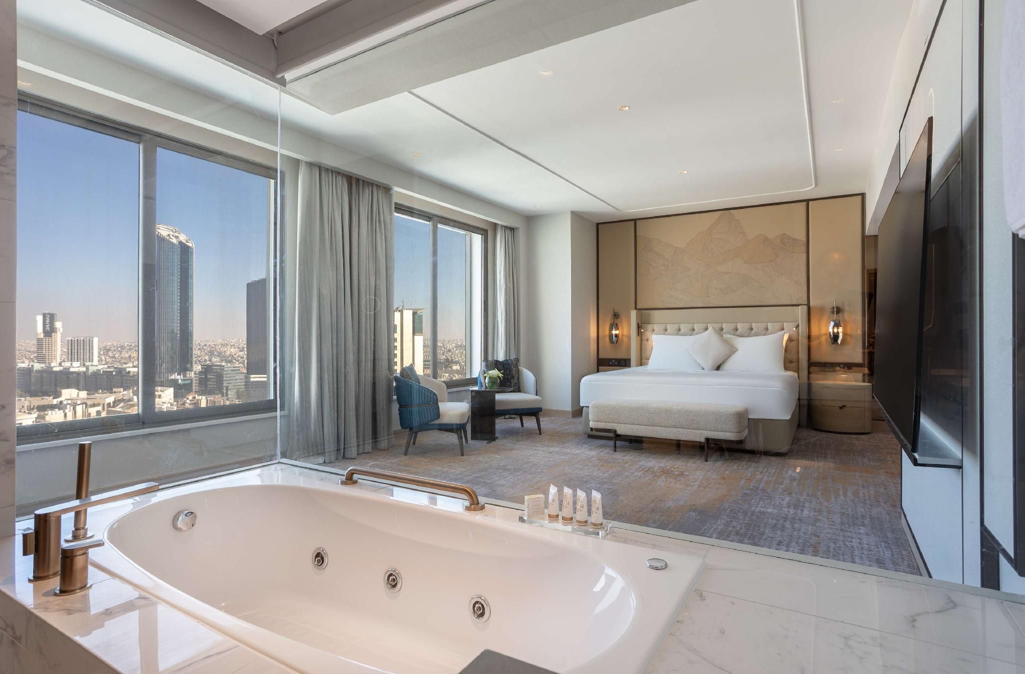 King Club Signia Ambassador Suite