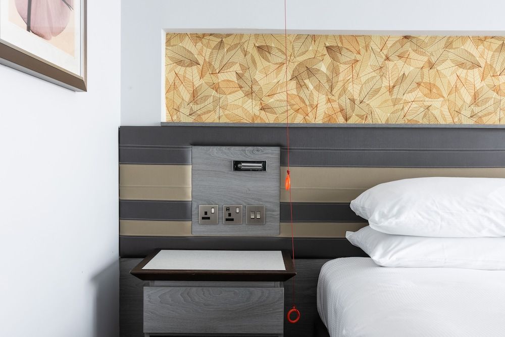 Room, 1 King Bed, Accessible
