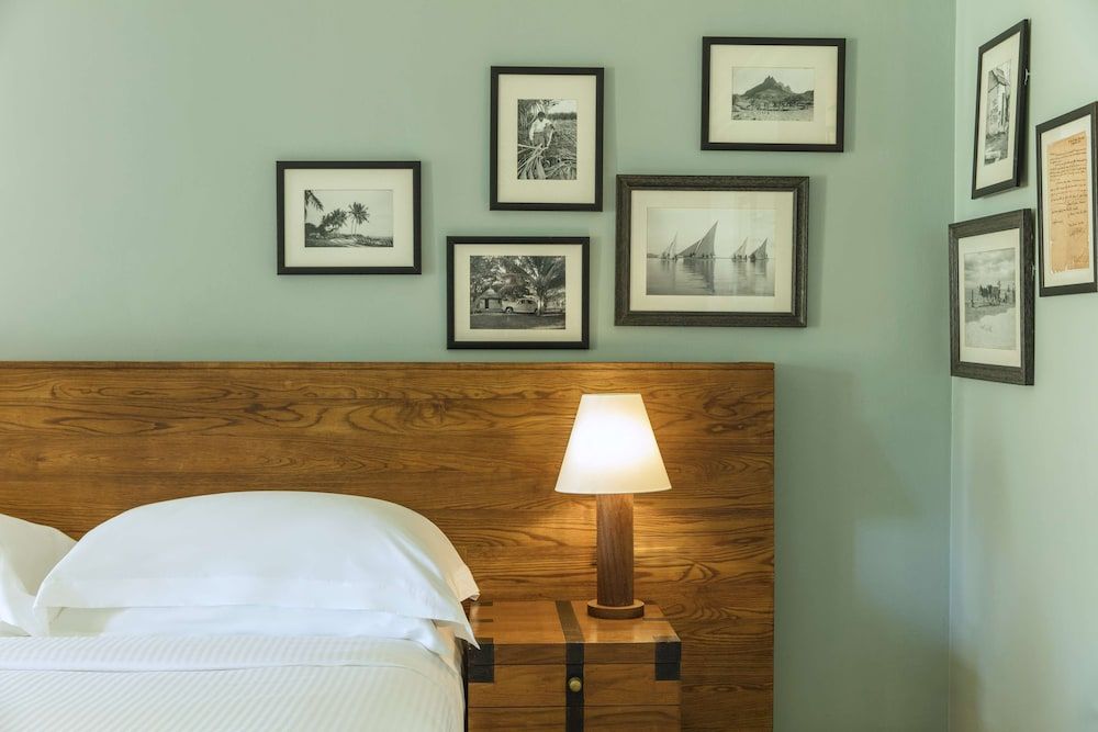 OUTRIGGER Mauritius Beach Resort Room, 1 King Bed, Ocean View 2