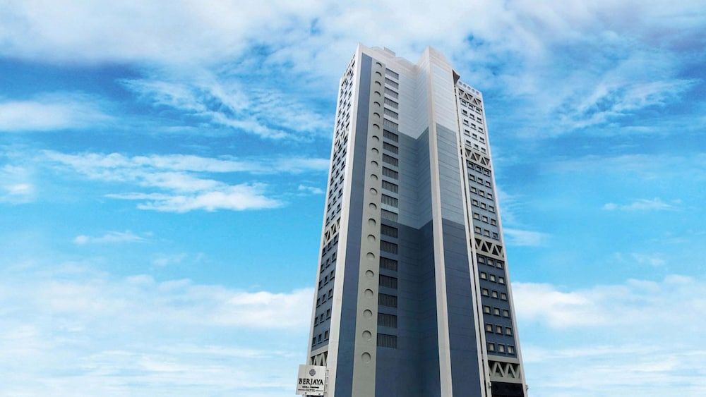 undefined Berjaya Makati Hotel 6