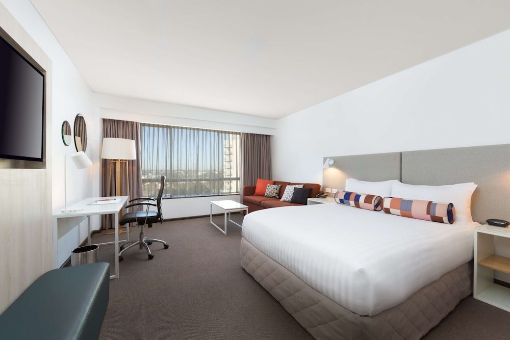 Rydges Parramatta Superior Room