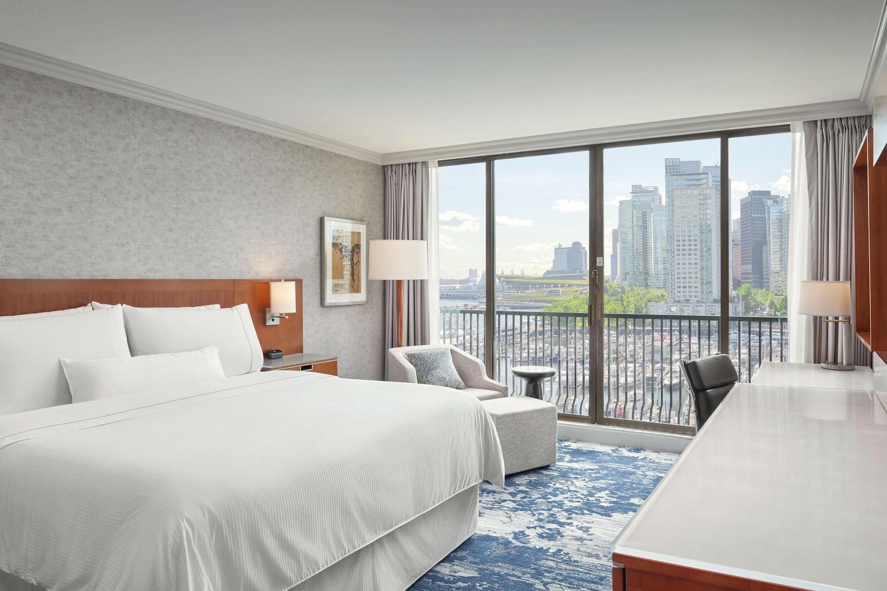 Premium, Guest room, 1 King, Marina view, City view