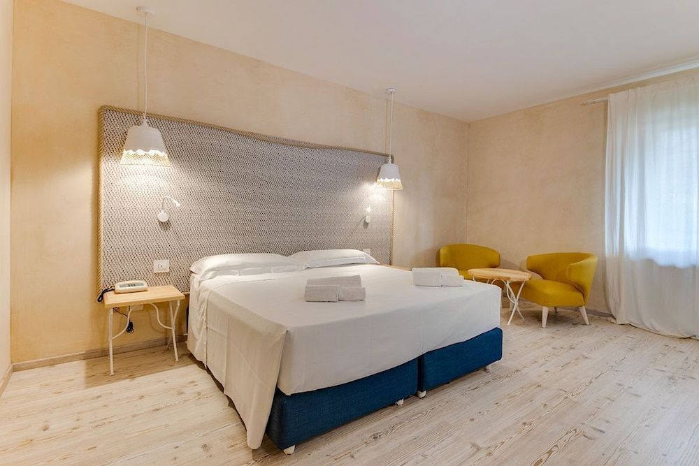 Classic Room (2 Adults)