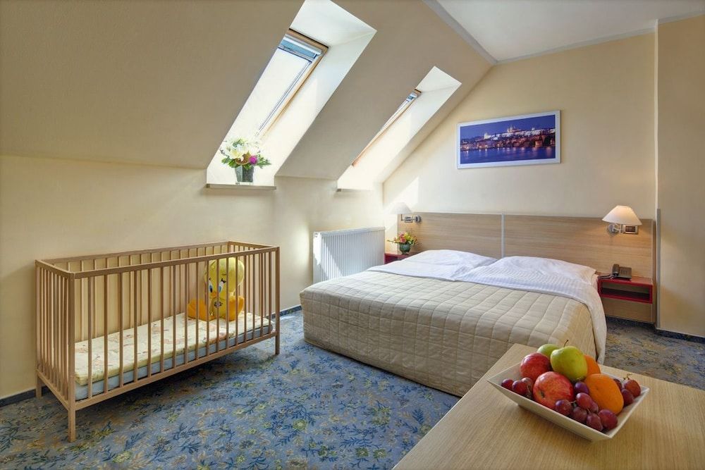 undefined Hotel Michael 6