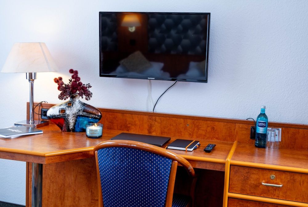 Hotel Rossija Basic Twin Room 7