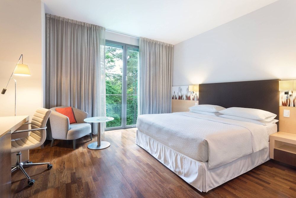 undefined Four Points by Sheraton Ljubljana Mons 7