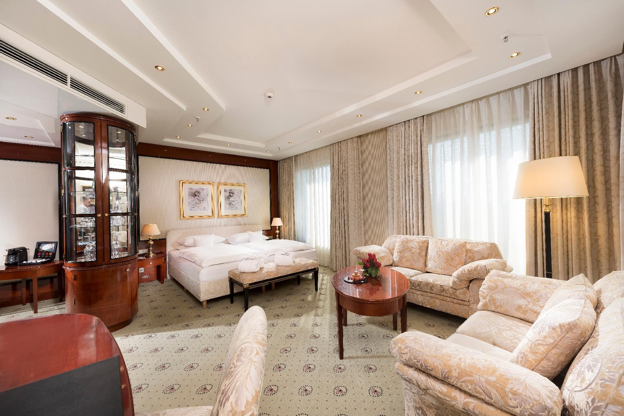 Junior Suite, Suite, 1 King