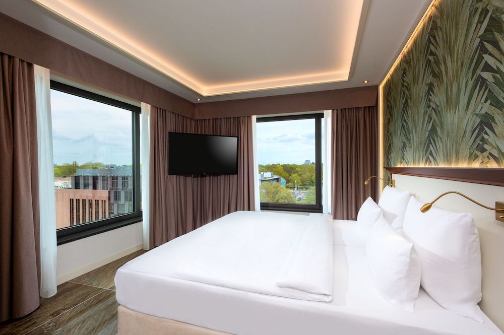 undefined JW Marriott Hotel Berlin 10