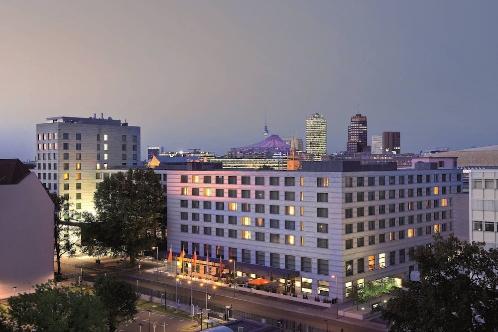 undefined JW Marriott Hotel Berlin 4