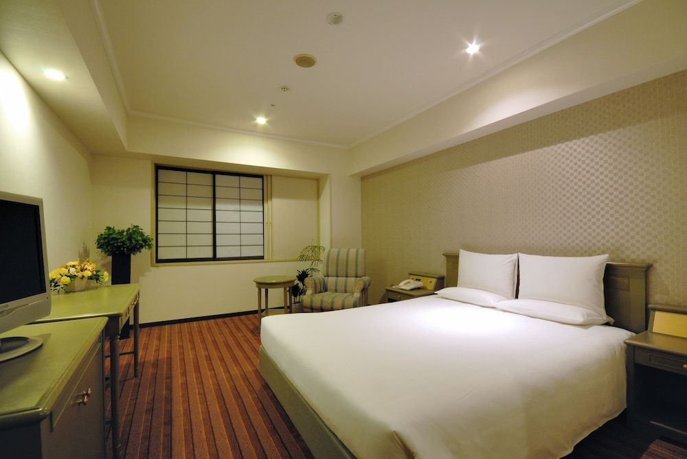 undefined International Garden Hotel Narita 5