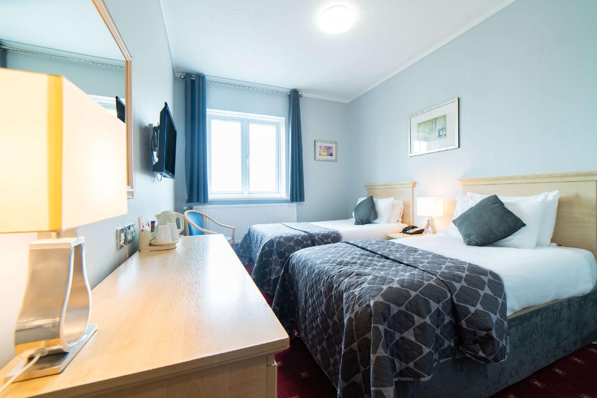 Quality Hotel Coventry 2 Single Beds Nonsmoking 2