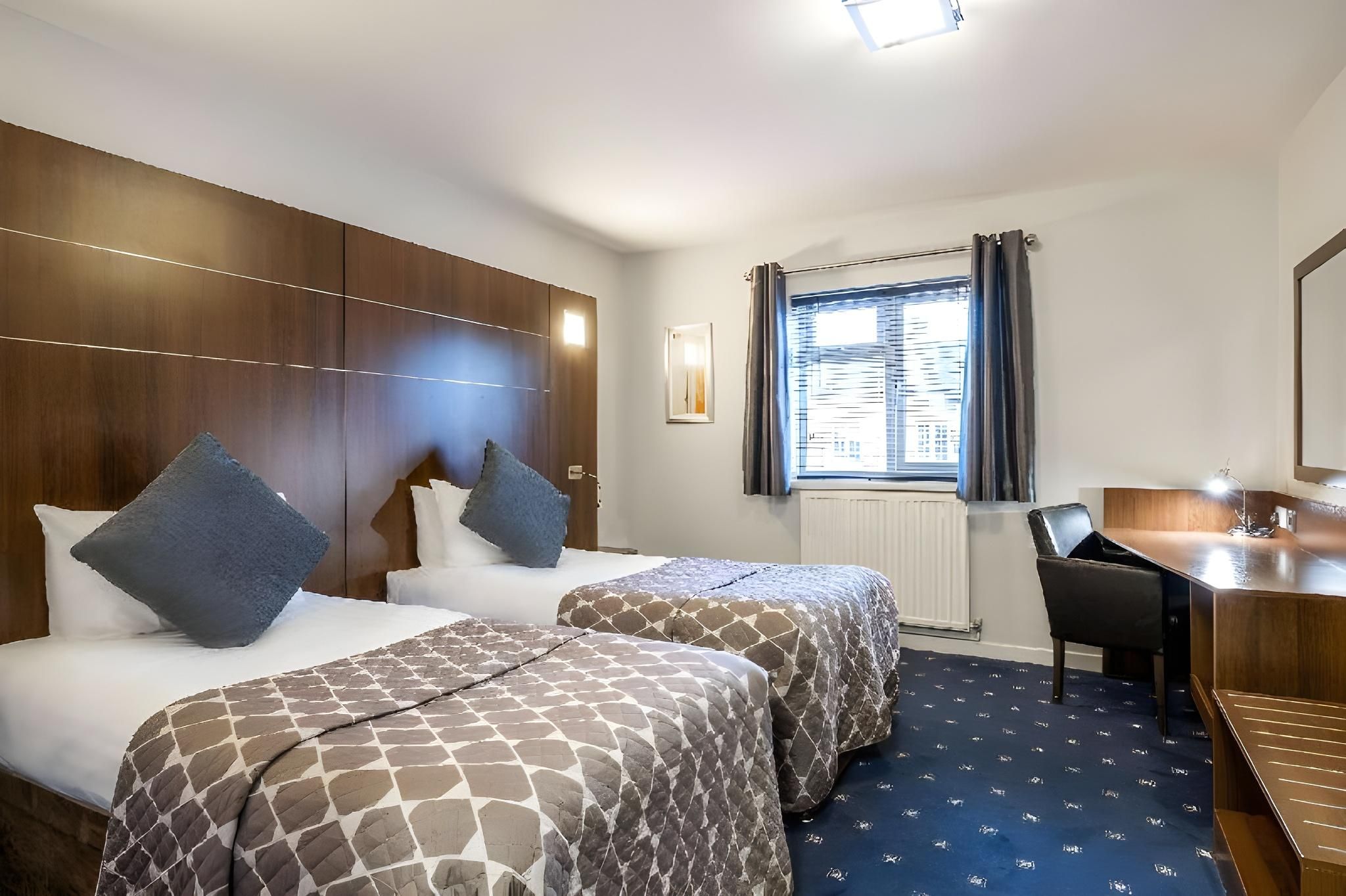 Quality Hotel Coventry 2 Single Beds Nonsmoking