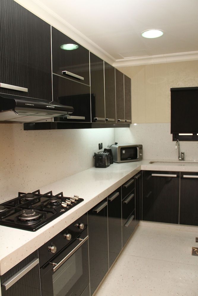 undefined Lahoya Verdun 8