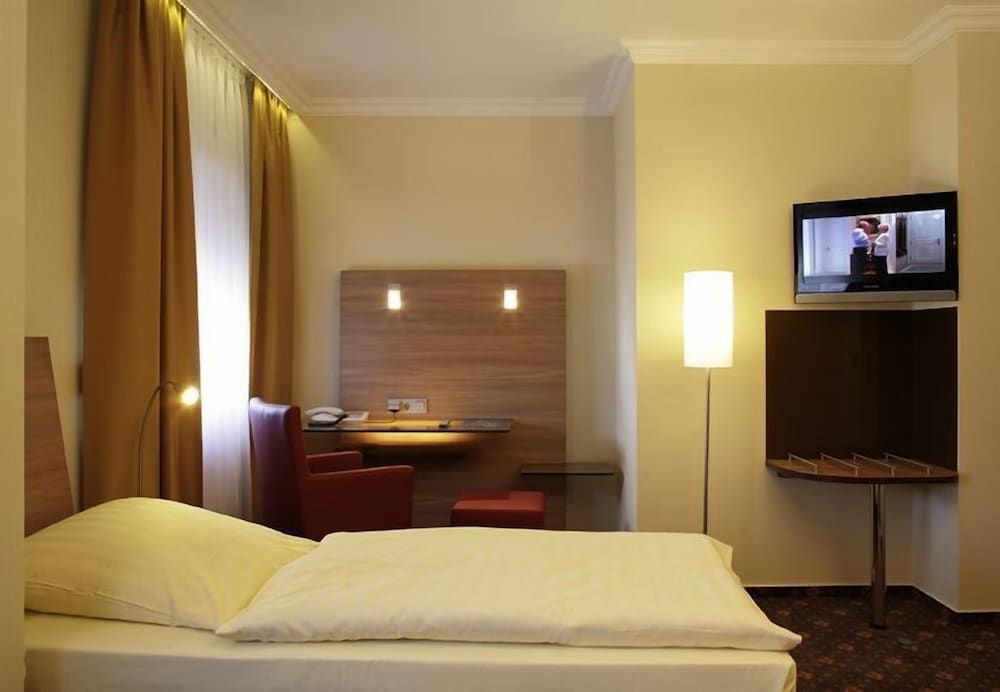 Hotel Wegner - The Culinary Art Hotel Comfort Single Room 2