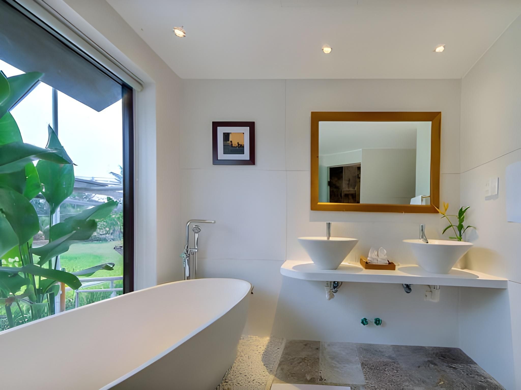 undefined Lantern Boutique Hoi An 10