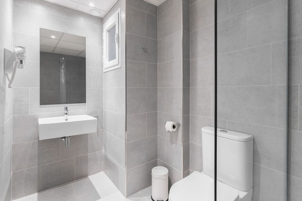 Suncoast Ibiza Hotel - Adults Only Twin Room 10