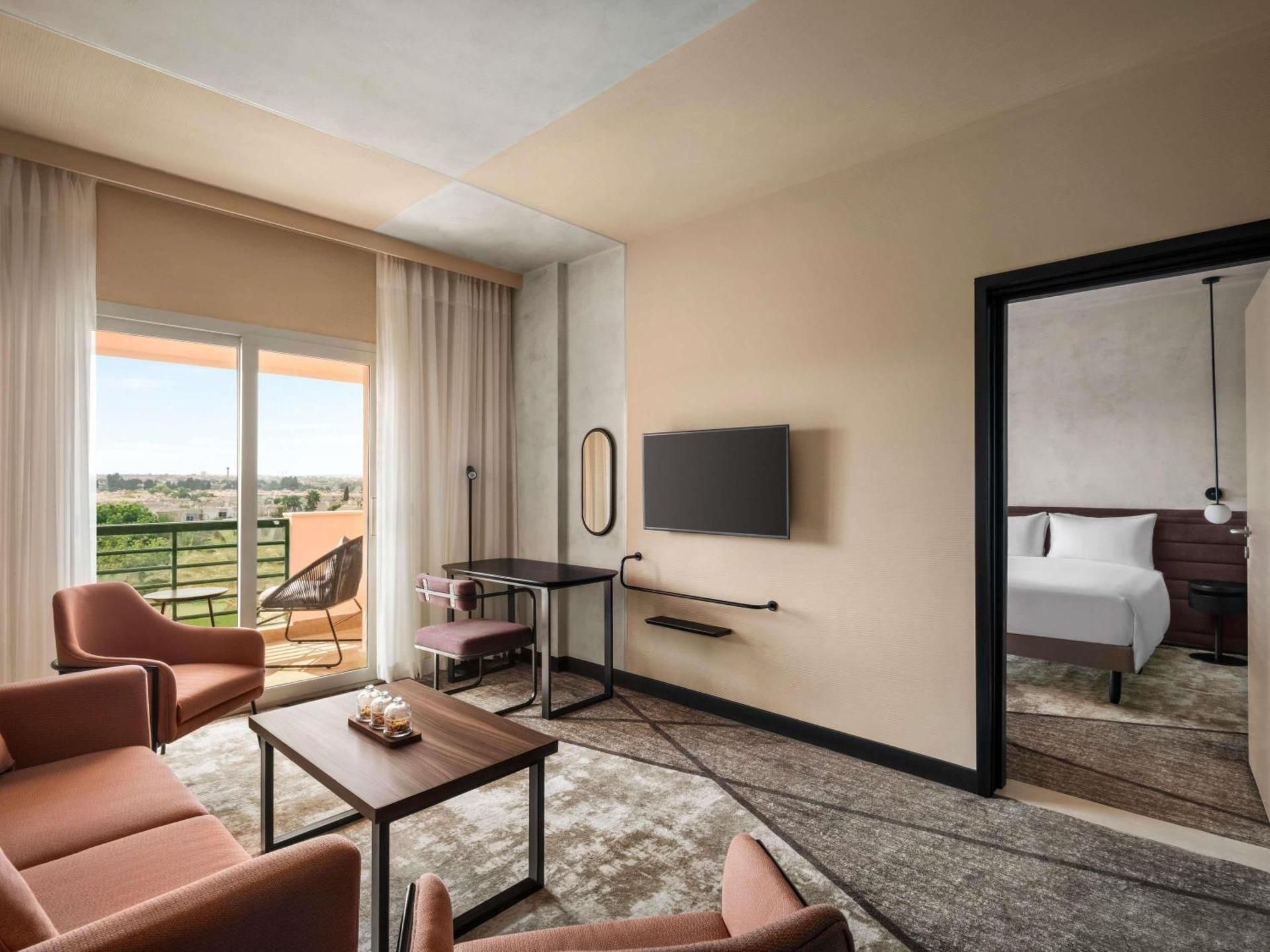 Deluxe Suite with 1 double bed, with Balcony