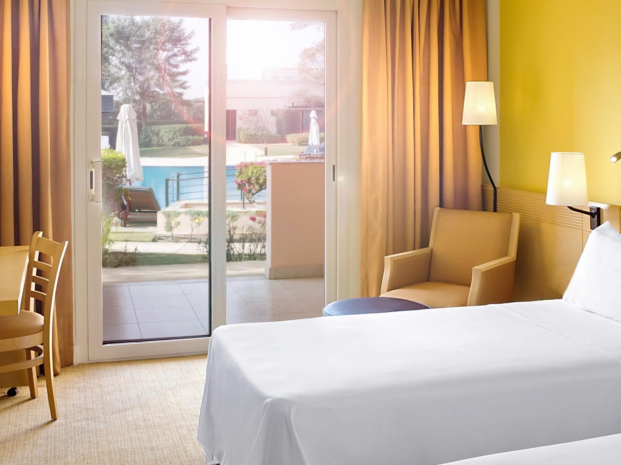 Superior Room With 2 Single Beds