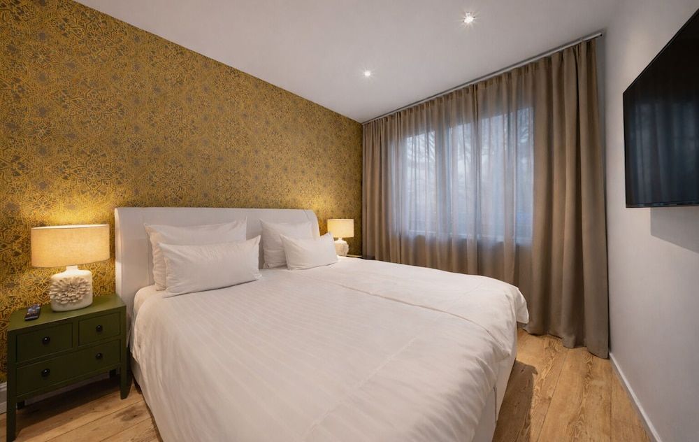 undefined The Suite Hotel Garden 8