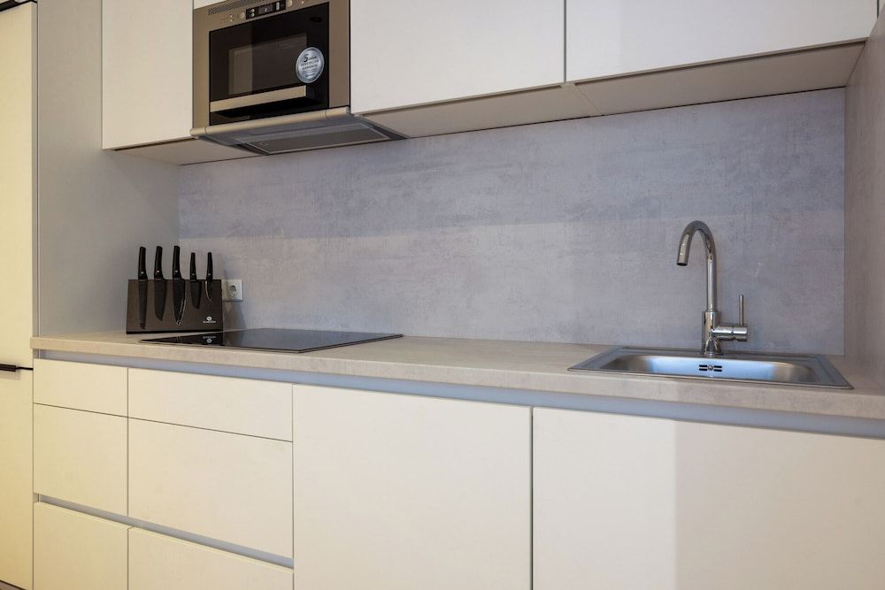 undefined The Suite Hotel Garden 6