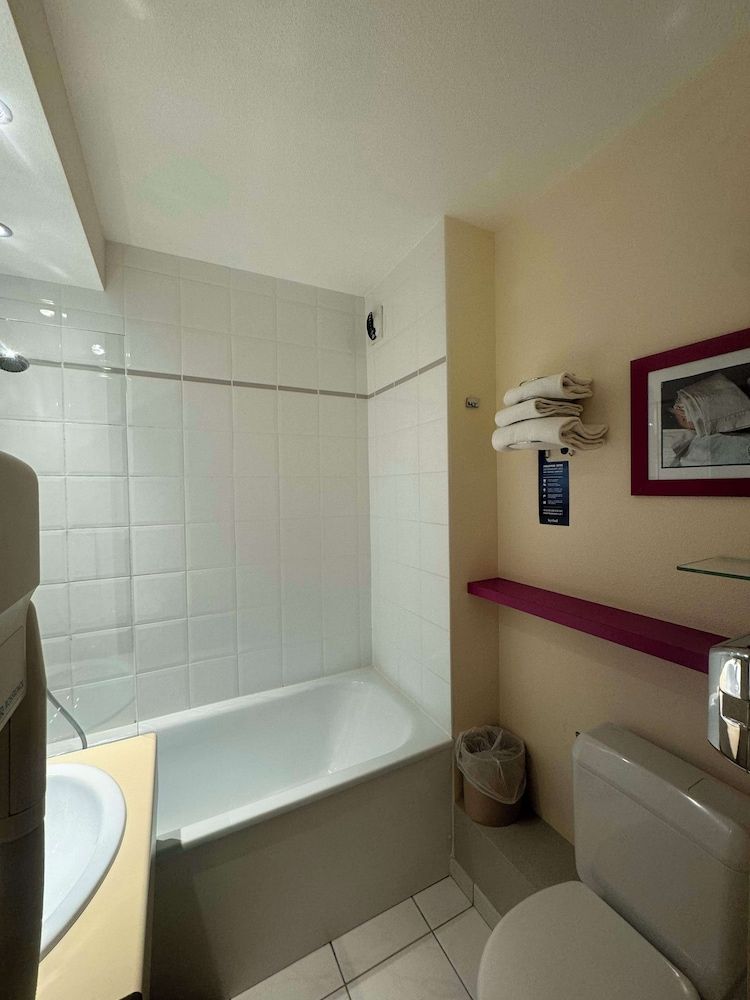 Kyriad - Rennes Chantepie Standard Room, 1 Double Bed 8