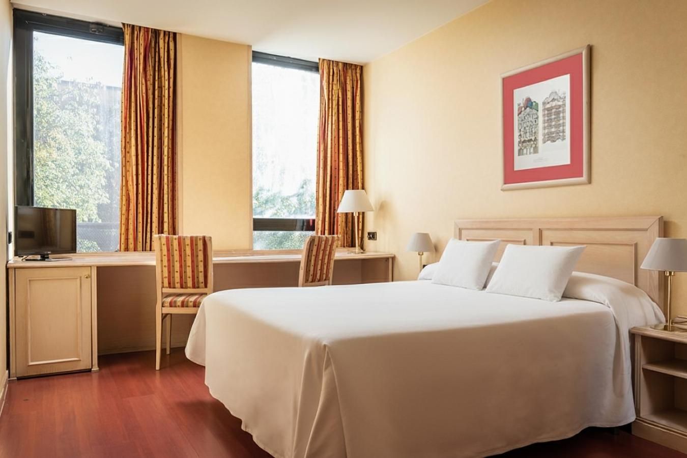 undefined Sunotel Aston 6