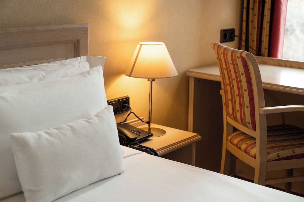 undefined Sunotel Aston 10