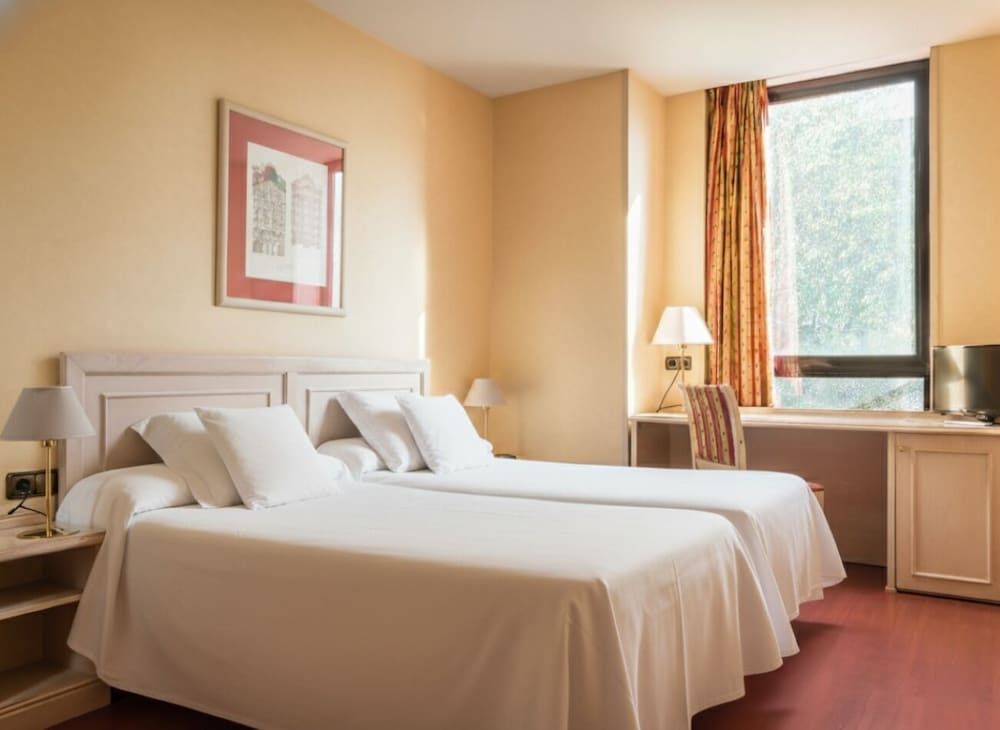 Sunotel Aston Standard Room 7