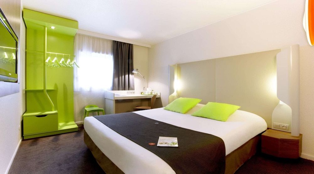 Hotel Campanile Montélimar Nord Standard Room, Multiple Beds