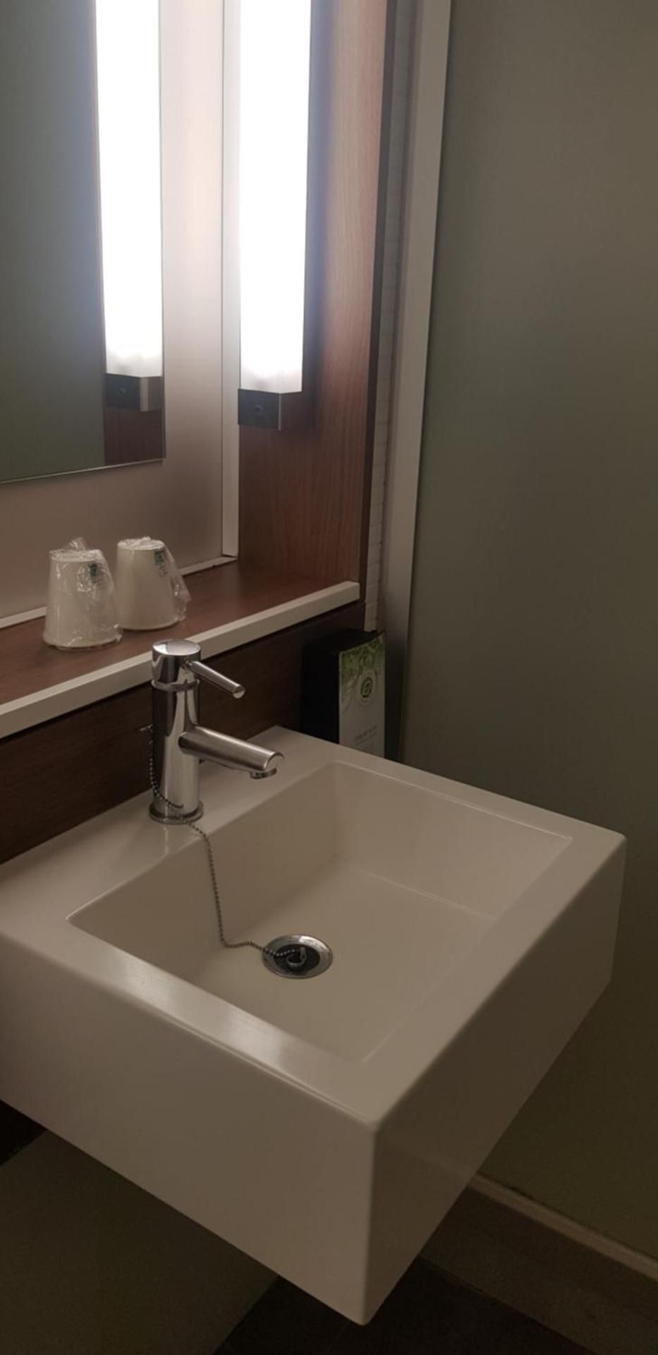 Hotel Campanile Chantilly Standard Double Room 2