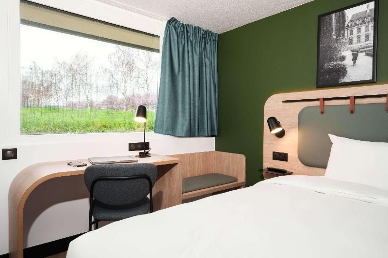 Double Room Next Generation