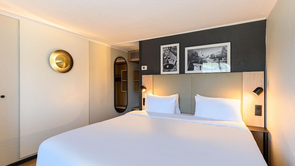 Superior Room, 1 King Bed