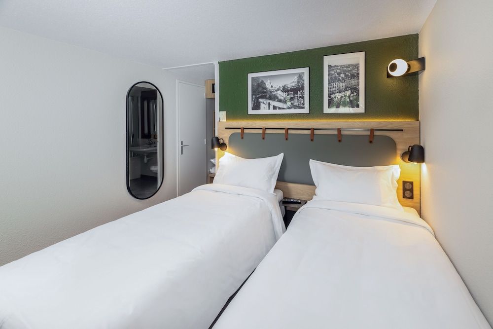 Campanile NATURE - Paris Ouest Gennevilliers Port Next Generation, Standard Room, 2 Twin Beds